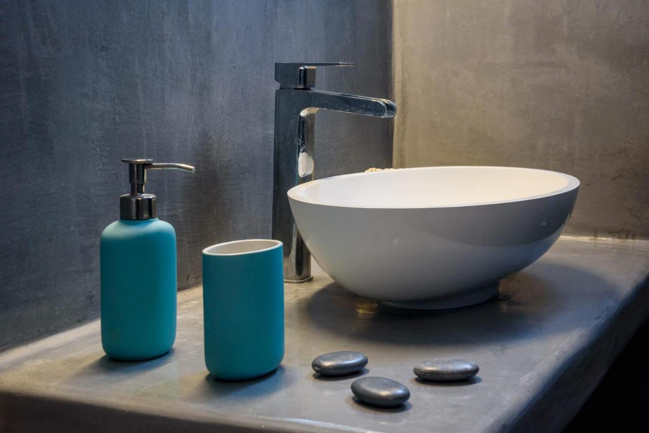 The Luna Suite With Jacuzzi Emporio  Buitenkant foto