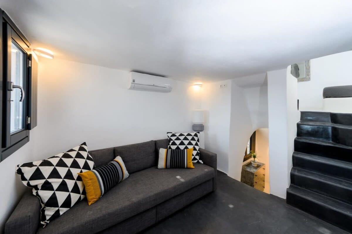 The Luna Suite With Jacuzzi Emporio  Buitenkant foto